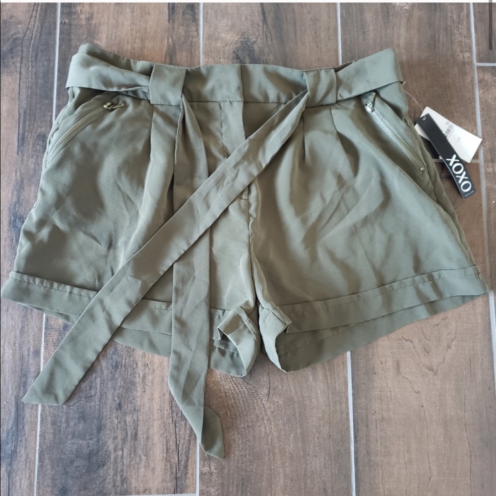 NWT XOXO Shorts in Tribal Heat